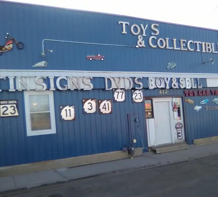 Toys and Signs (Minot,&nbspND)